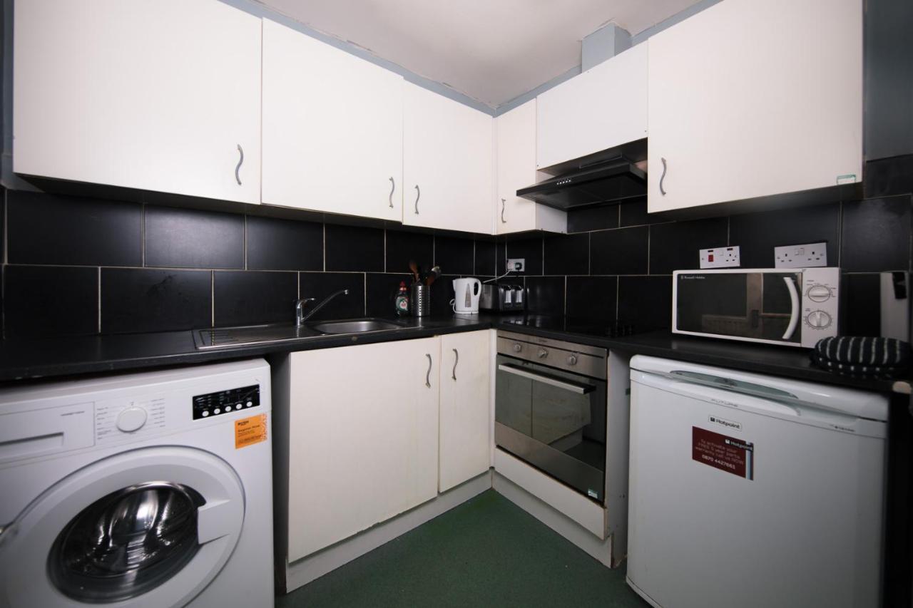 Super Central 4Bedroom Apartment At The Meadows Единбург Екстериор снимка