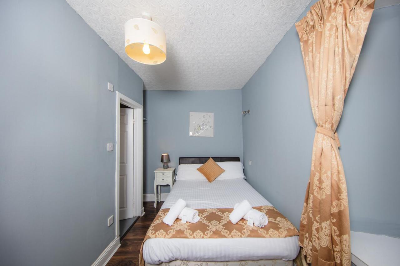 Super Central 4Bedroom Apartment At The Meadows Единбург Екстериор снимка
