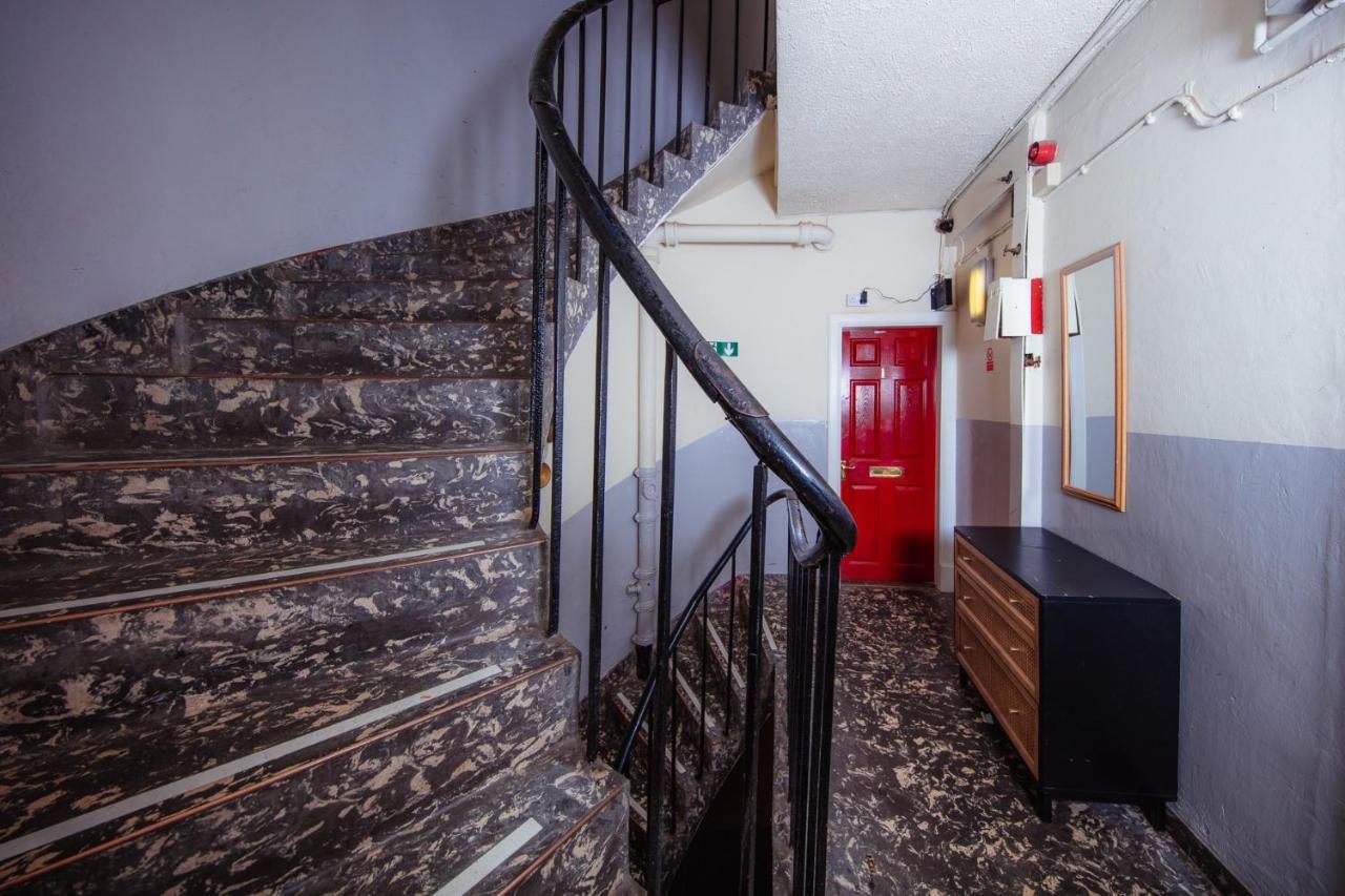 Super Central 4Bedroom Apartment At The Meadows Единбург Екстериор снимка